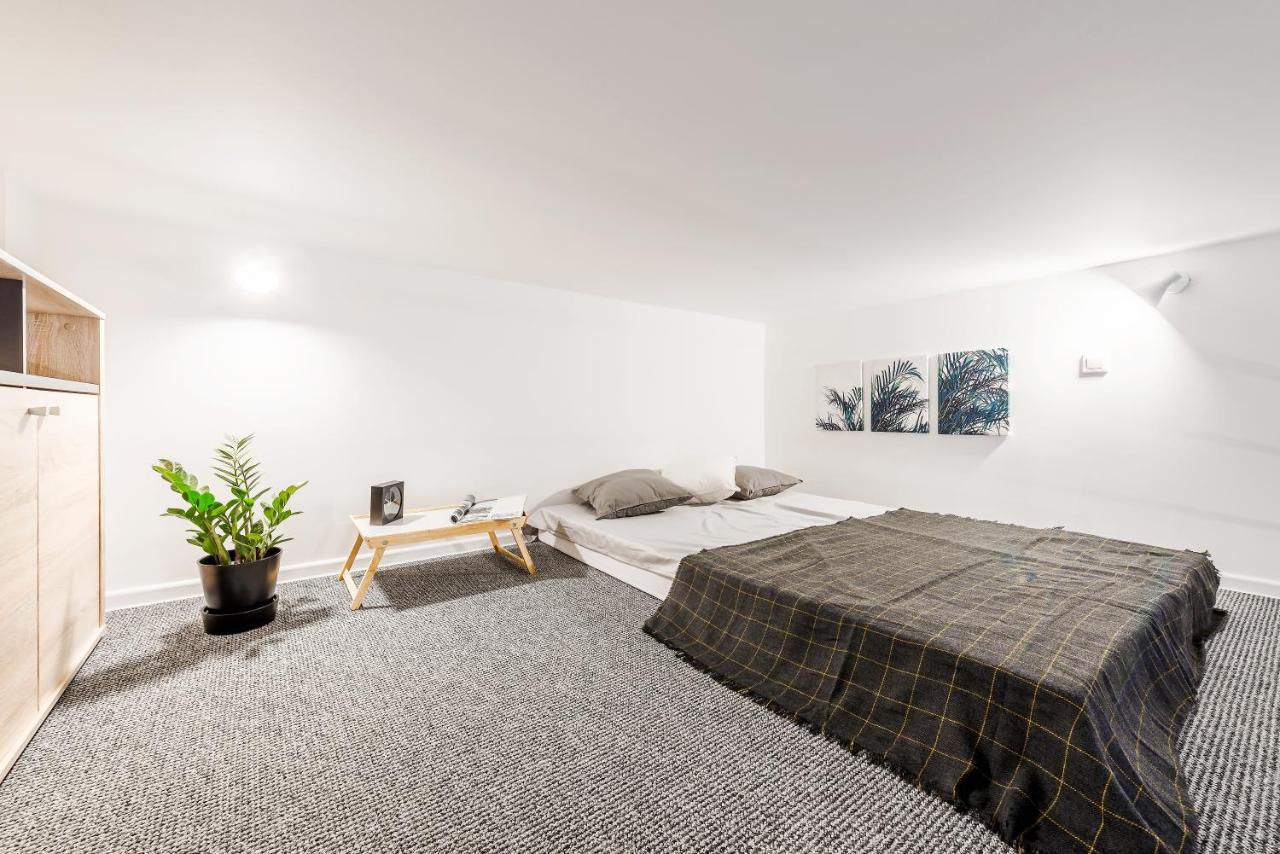 Citystay Narutowicza Lodz Apartment מראה חיצוני תמונה